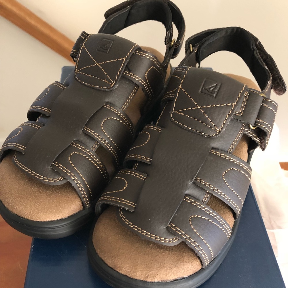Boys Sperry Top Sider brown leather sandals